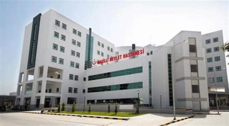 devlet hastanesi poliklinikler kaçta açılıyor